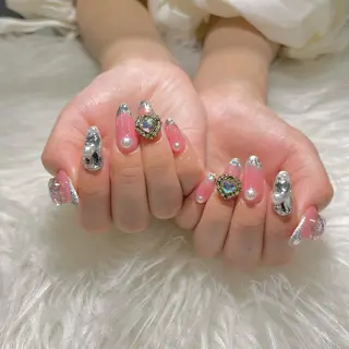 ネイル Miki 本町駅｜💅‎🤍のネイルデザイン