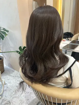 ロング Kanami/韓国風 /艶カラーのヘアスタイル