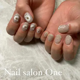 ネイル Nail salon .Oneのネイルデザイン