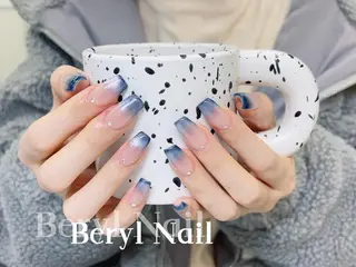 セミロング Beryl Nail 新大久保のネイルデザイン