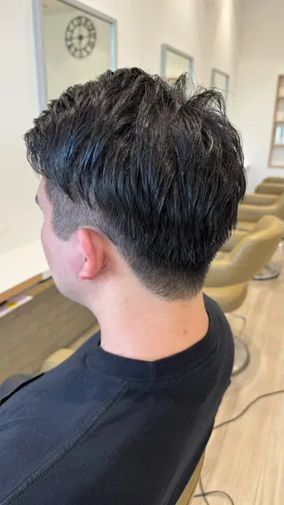 メンズ ルクール上越店　林 郁弥のヘアスタイル