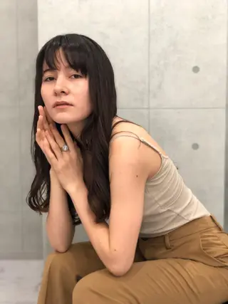 ミディアム Endearing 銀座/レイヤーカットのヘアスタイル