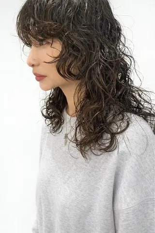 ミディアム 渡邉 顕幸のヘアスタイル