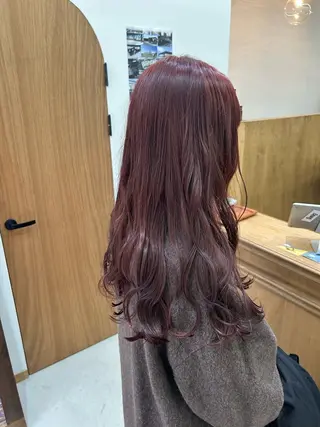 ロング なつめ🐶ショート ベージュカラーのヘアスタイル