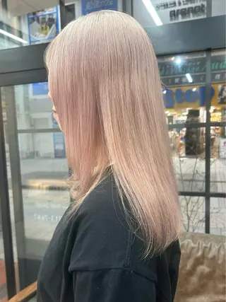 ミディアム ブリーチ透明感カラー 🍀mizuki🍀のヘアスタイル