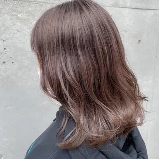 セミロング カラー 【透明感、艶髪】西村 有司のヘアスタイル