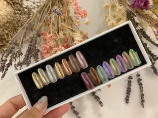 ネイル マキノ ユイのネイルデザイン