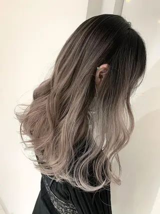 ロング カラー パーマ ヘアアレンジ 【公式】amble luxe池袋東口🩷のヘアスタイル