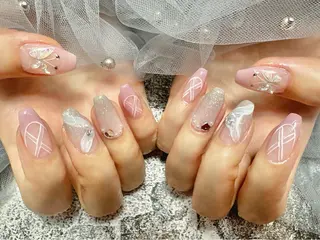 ネイル Luna K.のネイルデザイン