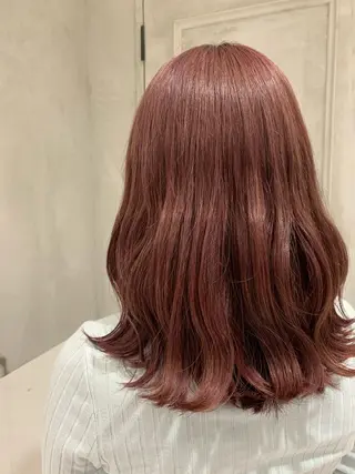 セミロング オリーブ カラー✨有坂映哉のヘアスタイル
