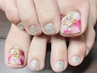 ネイル elu :nail&eyeのネイルデザイン