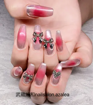 ネイル R inのネイルデザイン