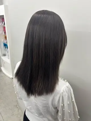 セミロング カラー 🎀透明感× 赤み消し🎀正源のヘアスタイル