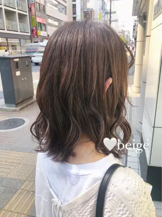 ミディアム カラー 艶髪 ♡Tomiyaのヘアスタイル