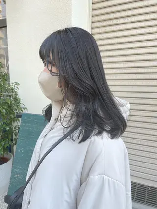 セミロング カラー 狩野 羅夢のヘアスタイル