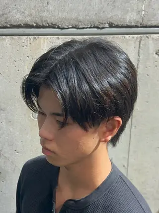 ミディアム 五十嵐 圭音のヘアスタイル