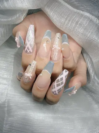 ネイル Lee Nailsのネイルデザイン