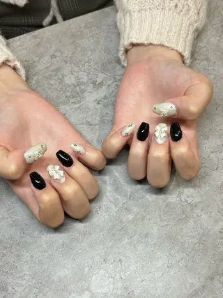 ネイル IROHA NAIL 真結子のネイルデザイン