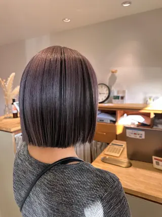 ミディアム レイヤー/蟹江/ くすみカラー/川口のヘアスタイル