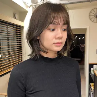 ミディアム カラー 🦮shiori アイドルオタク🦮のヘアスタイル