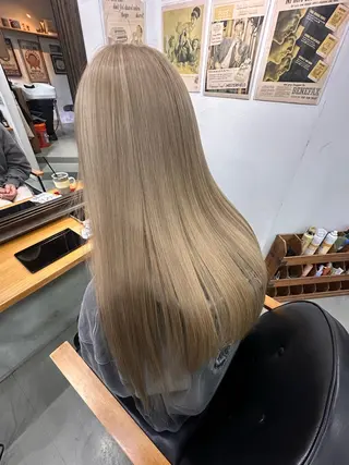 ロング カラー 💖艶・ブリーチ 透明感miyu💖のヘアスタイル