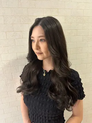ロング カラー 大人レイヤー& 透明感カラー💄のヘアスタイル