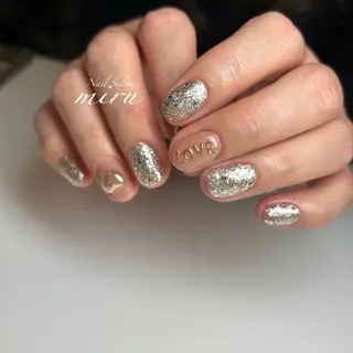 ネイル 恒川 みなみのネイルデザイン