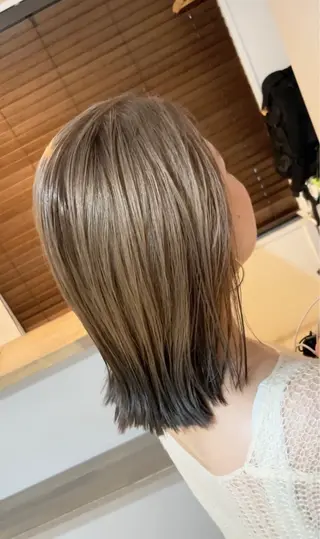 ショート カラー ギャルの革命児 秀斗のヘアスタイル
