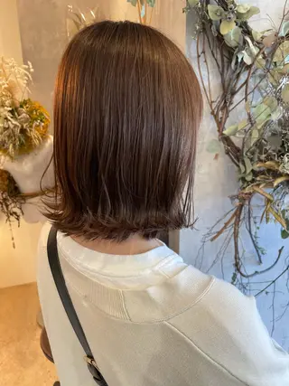 ミディアム カラー mu ku.のヘアスタイル