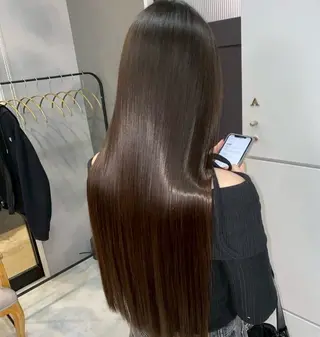 カラー yuasa rinaのヘアスタイル