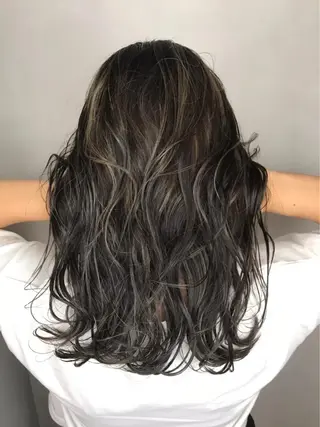 ロング カラー BROCANTE立川 karasawa.nのヘアスタイル