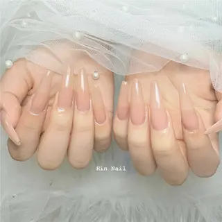 ネイル Hin Nailsのネイルデザイン