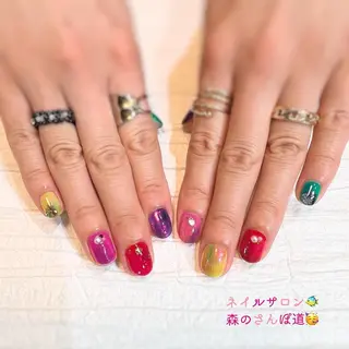ネイル ショートネイル 森のさんぽ道のネイルデザイン