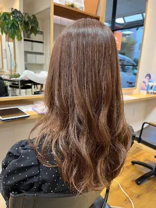 ロング カラー 近森 美帆[モーラ高石店]のヘアスタイル
