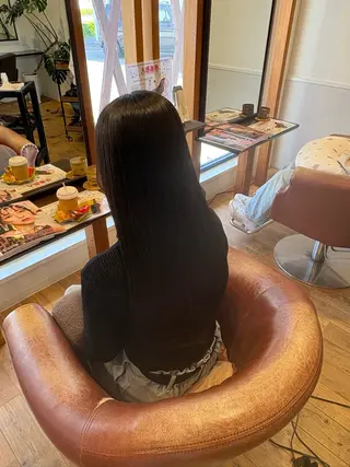 ロング パーマ 山本 あやめ子のヘアスタイル