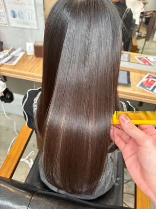 セミロング 比嘉 蓮のヘアスタイル