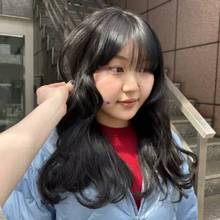 ロング 盛れる透明感カラー・ momokaのヘアスタイル