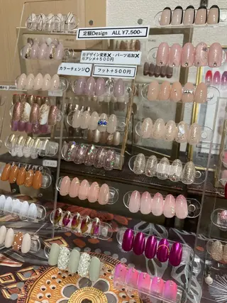 ネイル Legit nail salonのネイルデザイン