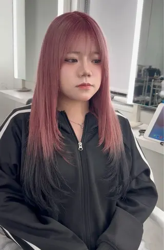 ロング IROWどうもん店/ コウタ/スタイリストのヘアスタイル