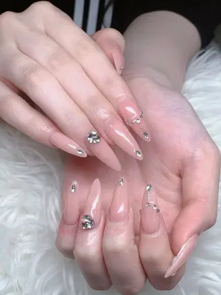 ネイル ミン ゴテゴテネイルのネイルデザイン