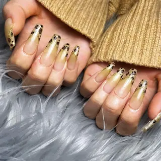 ネイル Laki nailのネイルデザイン