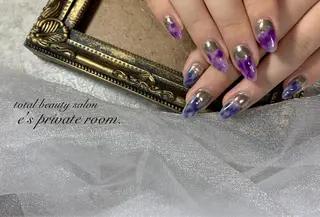 ネイル LAVISH nail salonのネイルデザイン