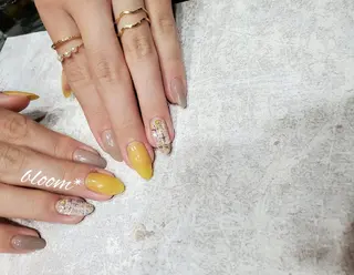 ネイル bloom *のネイルデザイン