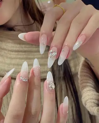 カラー AIN Nailのネイルデザイン
