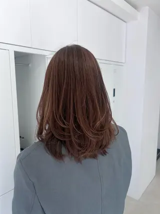 ミディアム カラー 🖤:抜け感×大人 スタイル/Aoiのヘアスタイル