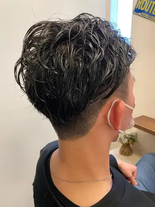 パーマ メンズ liL  hair サトウリョウタのヘアスタイル