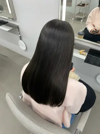 セミロング ジャスミン /ROCCO 3rdのヘアスタイル