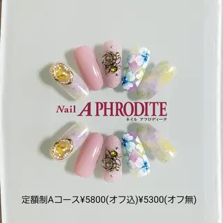 ネイル Nail  Aphroditeのネイルデザイン