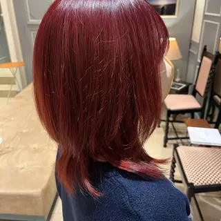 ミディアム 梅本 佳容子のヘアスタイル