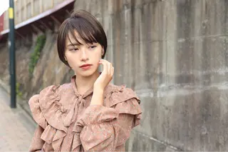 ショート カラー 小林 卓司のヘアスタイル